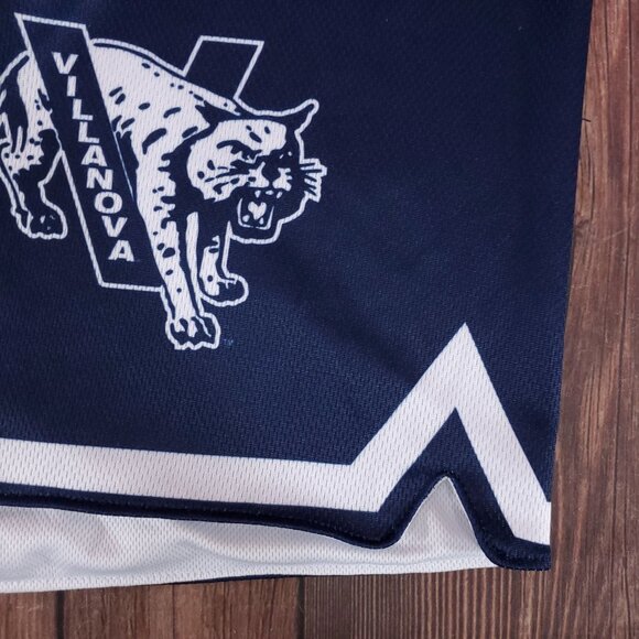 19Nine Hardwood History Large Villanova Wildcats 1984-1985 Retro Shorts Away USA - Picture 8 of 13